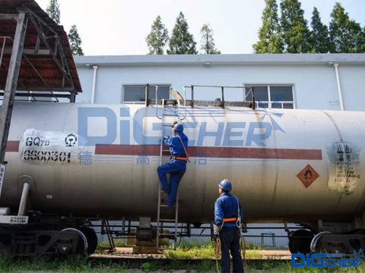 輕油鐵路罐車人工探傷